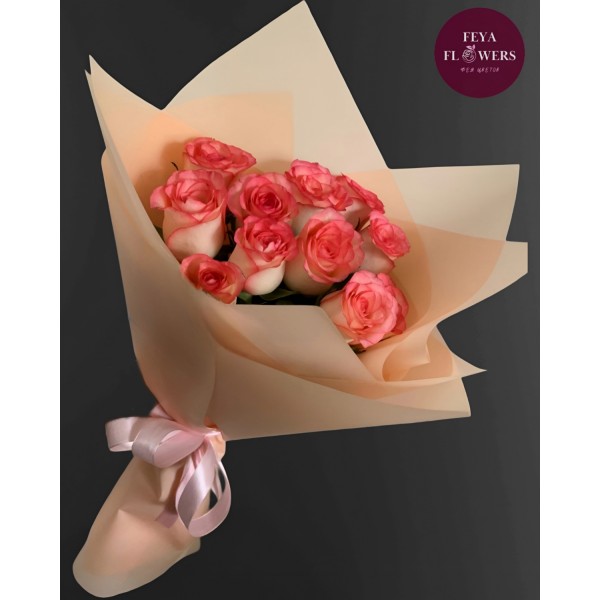 Букет из 11 розовых роз